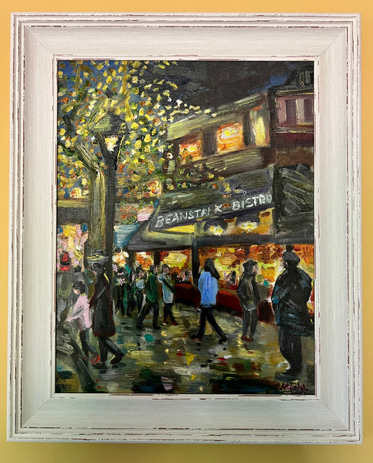 Cosy Café Buzz: Twinkling Lights and Crowd